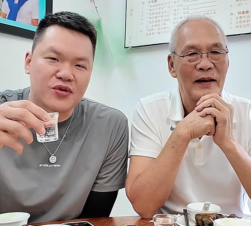 宏远速递!朱芳雨深情发声,徐杰受新主帅认可,首笔交易正式诞生